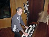 Click to get a closer look at the EMF Productions' Ed Frug� playing the Hammond B-3!